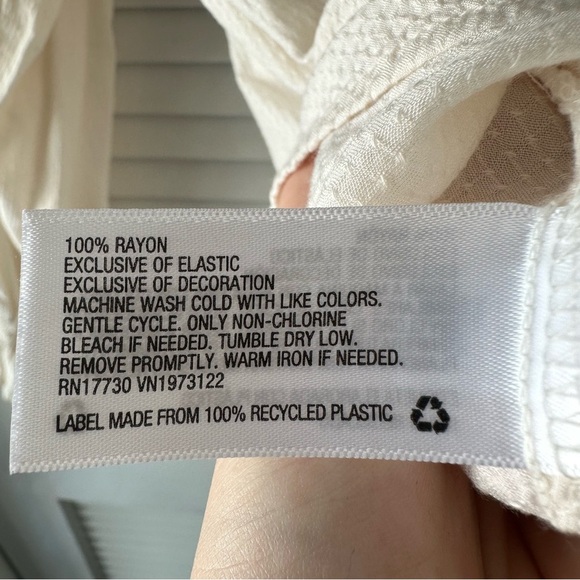 A New Day Women’s Small High Neck Peasant Top Off White - Picture 8 of 10